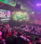 Darts Kundenfoto London 2025